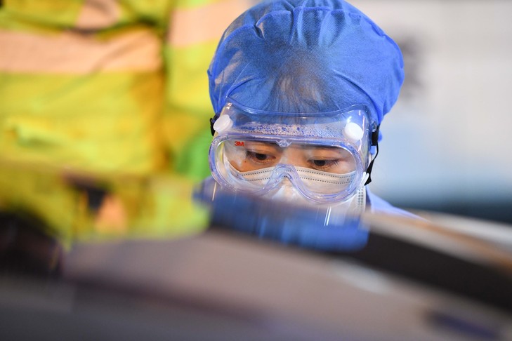 MANQUE DE FORMATION ET DE PROTECTION:  Les agents de santé plus  exposés aux épidémies