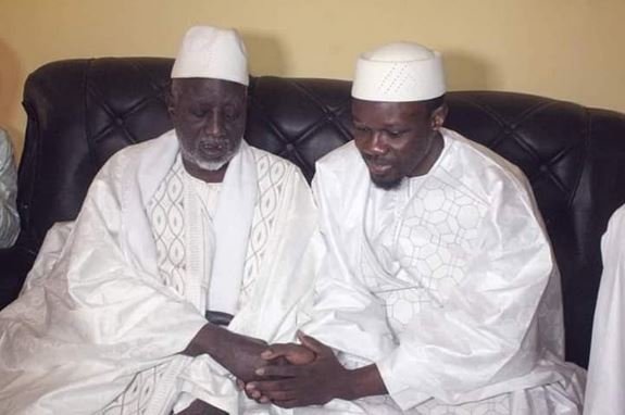 Ousmane Sonko rend hommage au défunt Khalife de Mpal