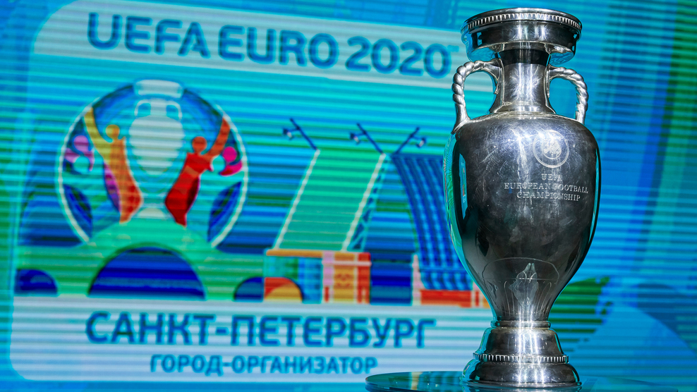 L&rsquo;UEFA DÉCALE L&rsquo;EURO D&rsquo;UN AN