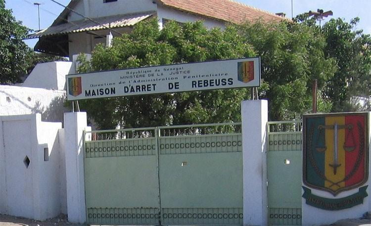 Covid-19 : les visites en prison suspendues pour 15 jours