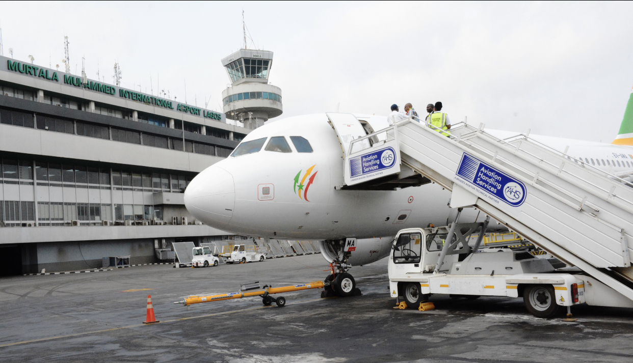 COVID-19 : Le MAESE annonce un vol de rapatriement pour 149 sénégalais bloqués en France