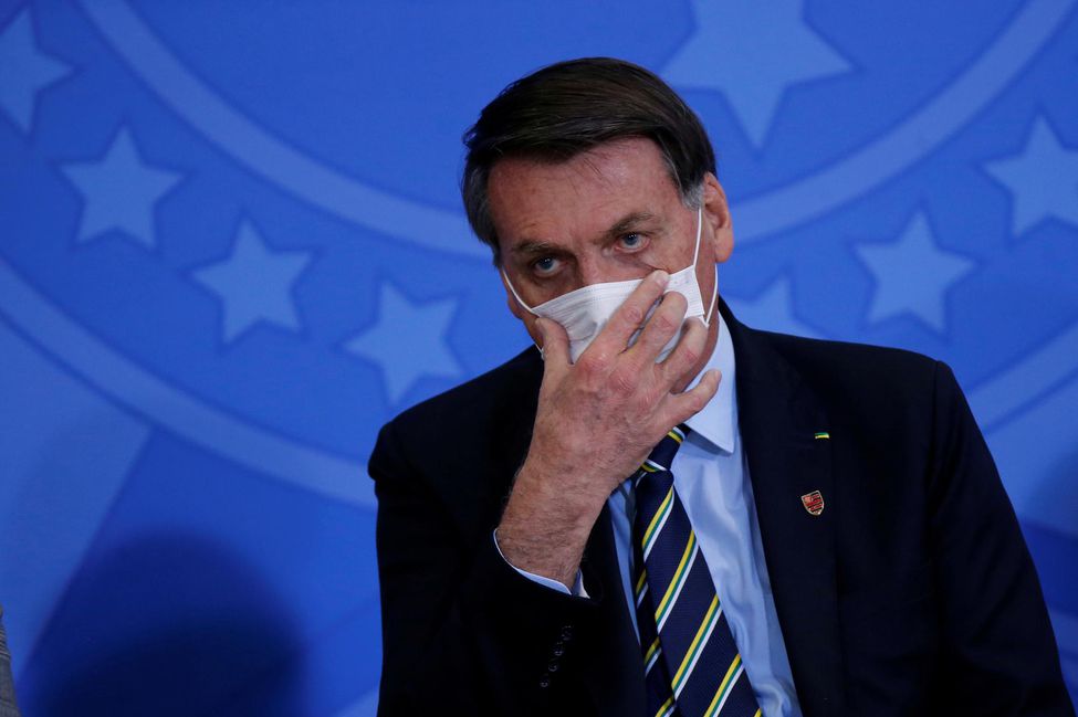 Le président brésilien Jair Bolsonaro annonce avoir été testé positif au coronavirus