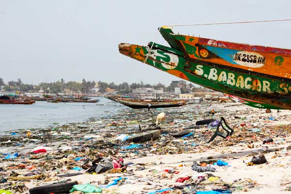 Quai de pêche de Hann : Une pétition lancée pour réclamer le départ du bateau central électrique turc