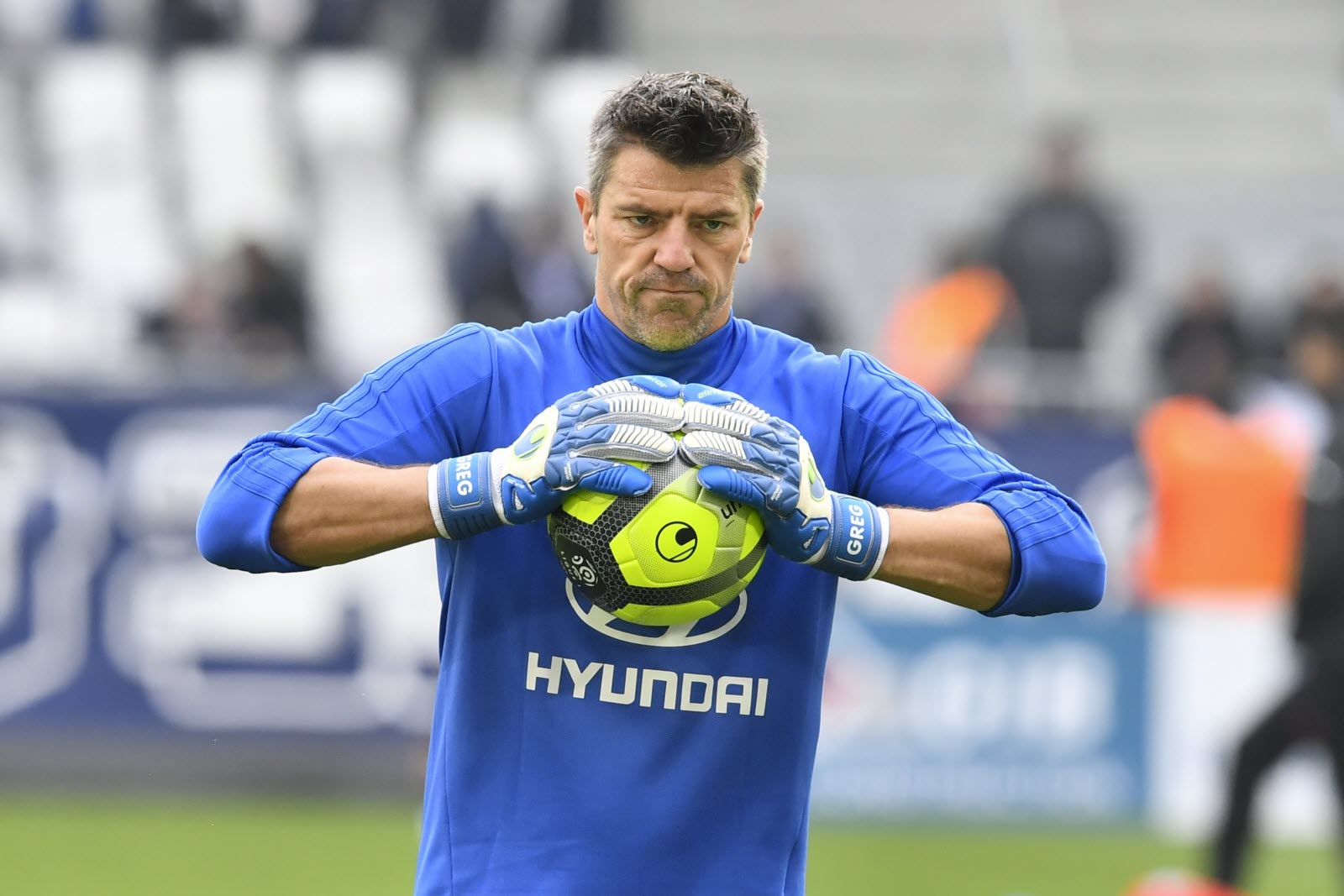 Gregory Coupet encense Alfred Gomis