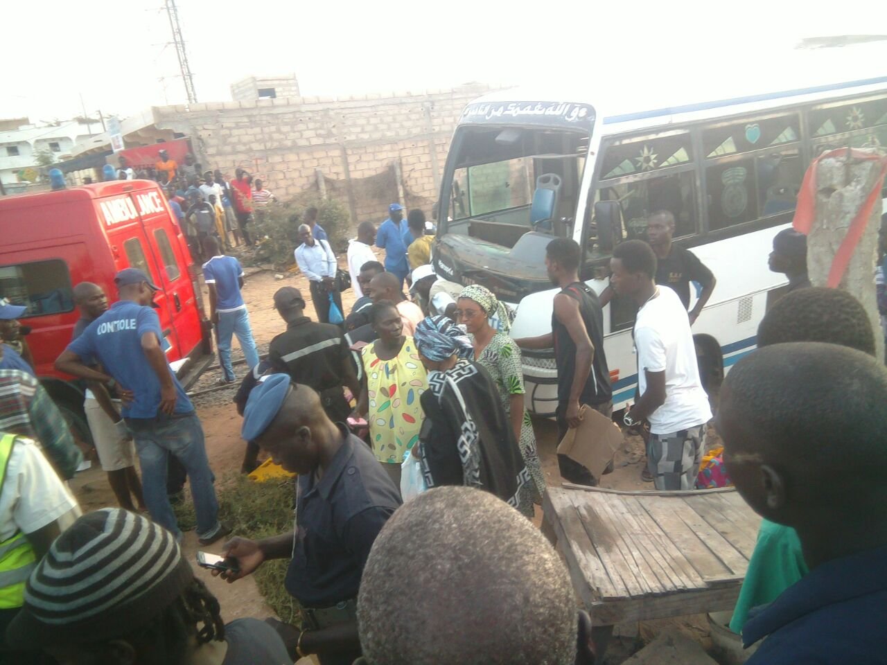 Grave accident à Zac Mbao: Deux morts et plusieurs blessés graves