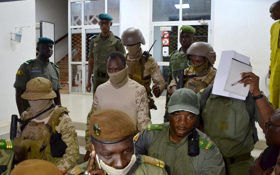 Mali : la junte propose une transition de 3 ans et le retour de IBK à son domicile