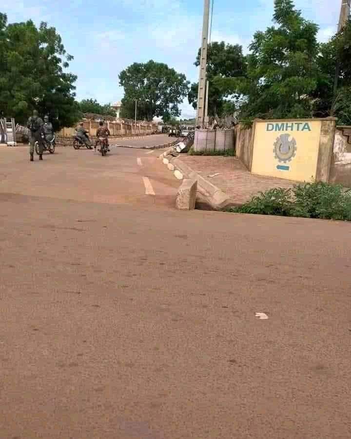 Urgent: Situation confuse à Bamako, des coups de feu à Kati