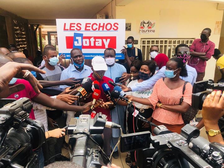 Les associations de presse dénoncent l&rsquo;agression barbare perpétrée contre le siège du journal les Echos