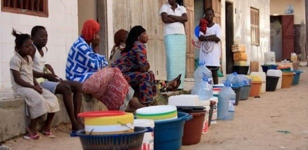 Pénurie d&rsquo;eau à la cite Malick Sy de Thiés: la suite des réclamations des habitants.