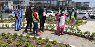 Le ministre de l&rsquo;Urbanisme, du Logement et de l&rsquo;Hygiène publique Abdou Karim Fofana a procédé ce mardi 7 avril à la réception de quatre giratoires aménagés en présence de Soham El Wardini, maire de Dakar