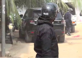 Lendemain de manifestation à cité keur gorgui : la maison de Sonko barricadée avec une forte présence policière.