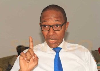 Pour Abdoul Mbaye, l&rsquo;affaire Sonko-Adji Sarr est politique. Il soutient la thèse d&rsquo;un complot politique visant à éliminer Ousmane Sonko.
