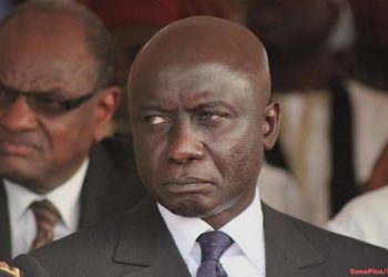 Idrissa Seck, lâché par un de ses généraux. Le Rewni enregistre un nouveau départ.