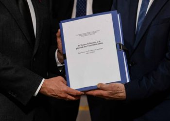 14 historiens français exhument les restes du massacre des Tutsis rwandais. Un rapport accablant qui pointe la France dans le génocide au Rwanda.