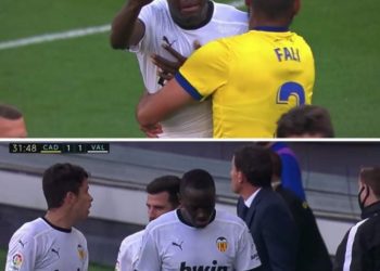Racisme : Mouctar Diakhaby et ses coéquipiers quittent le terrain lors du match face au Cadix