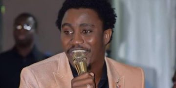 Un lourd fardeau sur les frêles épaules de Waly seck après la mort de Thione Seck.