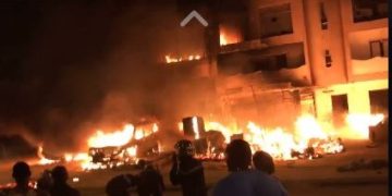 Incendie au marché central de Kaolack : Bilan cinq cantines, un magasin et un dépôt ravagés par les flammes.