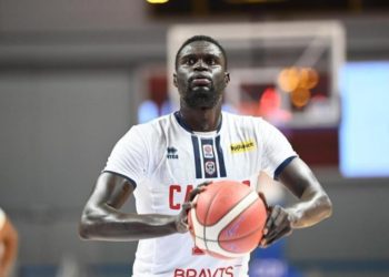 Basketball : Moïse Diamé prolonge l&rsquo;aventure avec le Caen Basket Club.