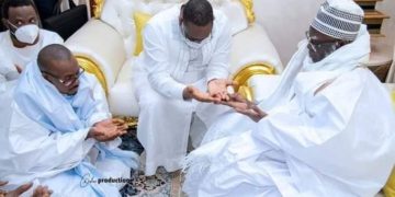 La visite surprise de Macky Sall à Touba : un échange avec le khalife général des mourides