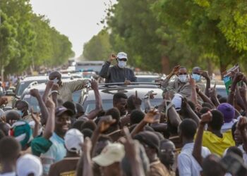 Macky entame sa tournée économique dans le Nord