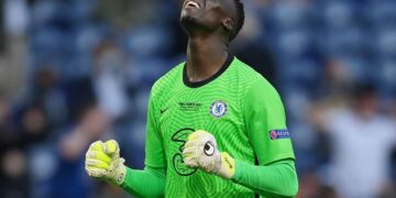 Football : Edouard Mendy accueilli à Dakar