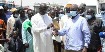 Modernisation du transport inter-urbain : Le ministre Mansour Faye lance la mise en circulation entre Dakar et Saint-Louis de 25 mini-cars climatisés.