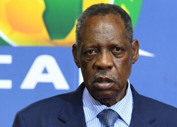 SUSPENSION DE L&rsquo; ANCIEN PRESIDENT DE LA CAF PAR LA FIFA