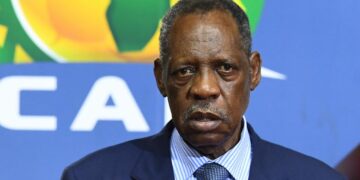 SUSPENSION DE L&rsquo; ANCIEN PRESIDENT DE LA CAF PAR LA FIFA
