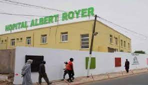 Albert Royer: Les blocs opératoires fermés provisoirement