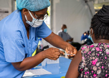 Objectif de 10% de vaccination contre la Covid-19 atteint  par 15 pays seulement en Afrique (OMS)