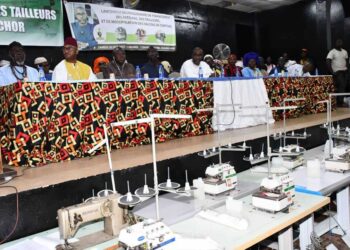 LANCEMENT DU PROGRAMME DE FINANCEMENT DES ARTISANS ET TAILLEURS ET DES SALONS DE COIFFURE DE ZIGUINCHOR