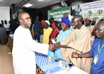 Lancement du programme de financements des artisans tailleurs et des salons de coiffure de Ziguinchor: en images