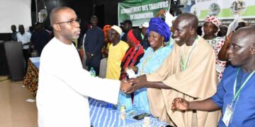 Lancement du programme de financements des artisans tailleurs et des salons de coiffure de Ziguinchor: en images