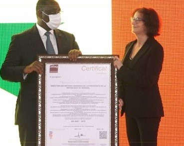 Certificat ISO 9001-2015 : Macky Sall loue les performances de  la Direction des Moyens généraux de la Présidence de la République