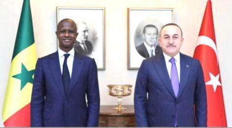 Le Ministre de l&rsquo;intérieur Antoine F A Diome en Turquie