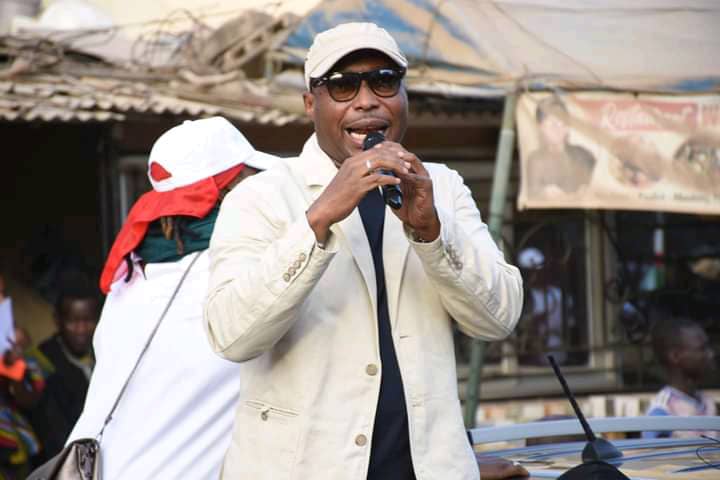 Barthelemy Toye Dias l’ardent Candidat à la Bataille de Dakar