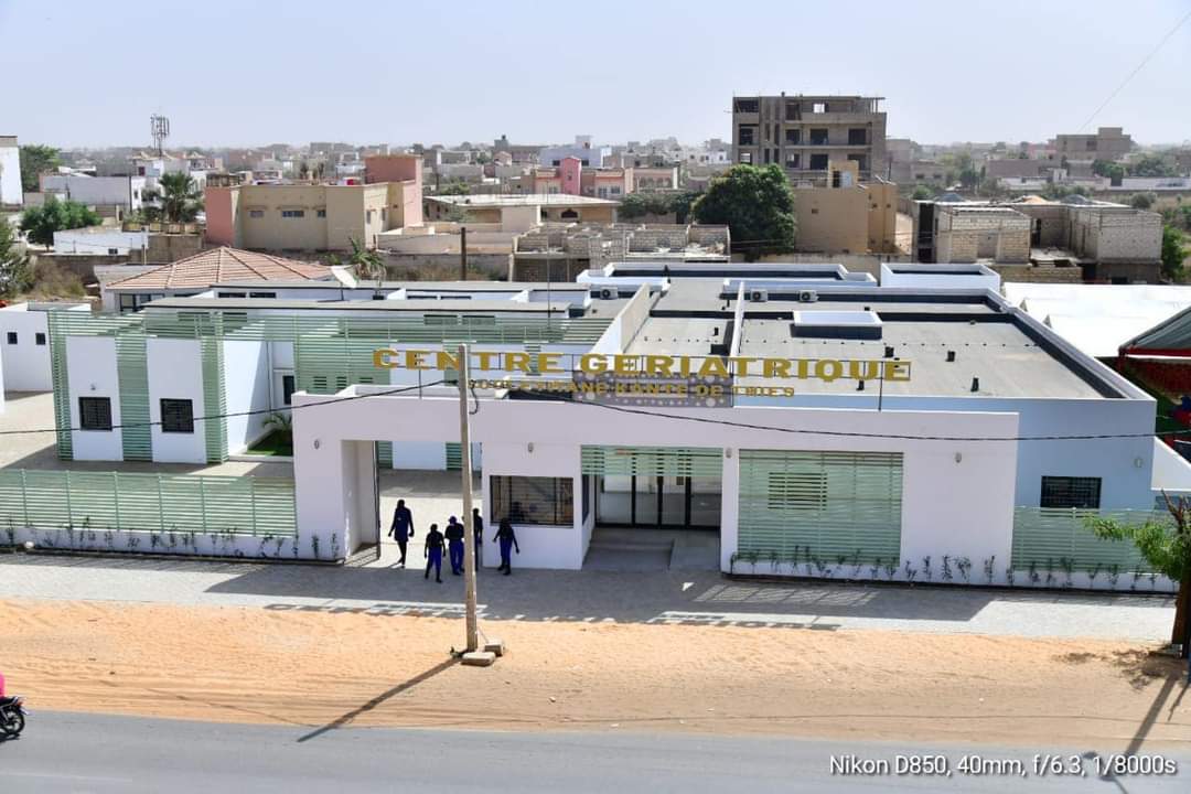 LA PRISE EN CHARGE DES PERSONNES ÂGÉES