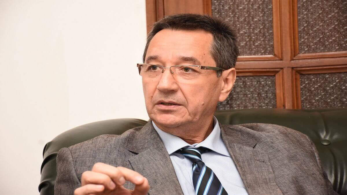 Le Ministère des Affaires étrangères réagit contre le recrutement lancé par l&rsquo;Ambassade d&rsquo;Ukraine