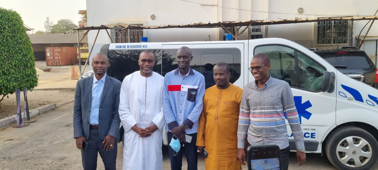 ACCES AUX SOINS: Doudou Ka offre une ambulance à la commune de Dabaly