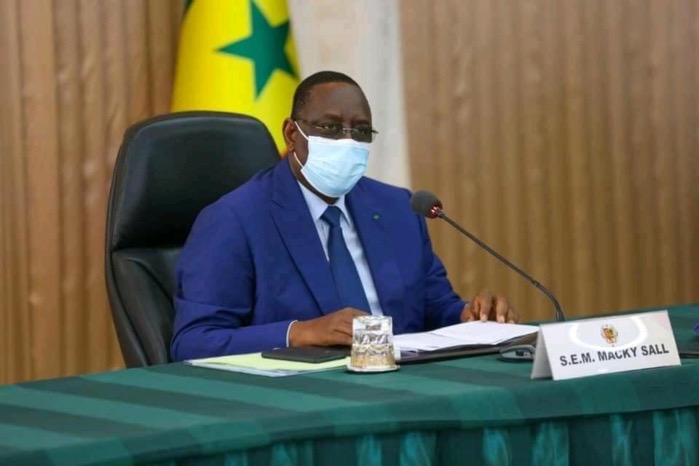 Macky Sall décline les pistes de solution pour ’’sauver’’ La Poste