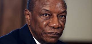 Guinée : Alpha Condé et une partie de son ancien régime poursuivis pour crimes de sang