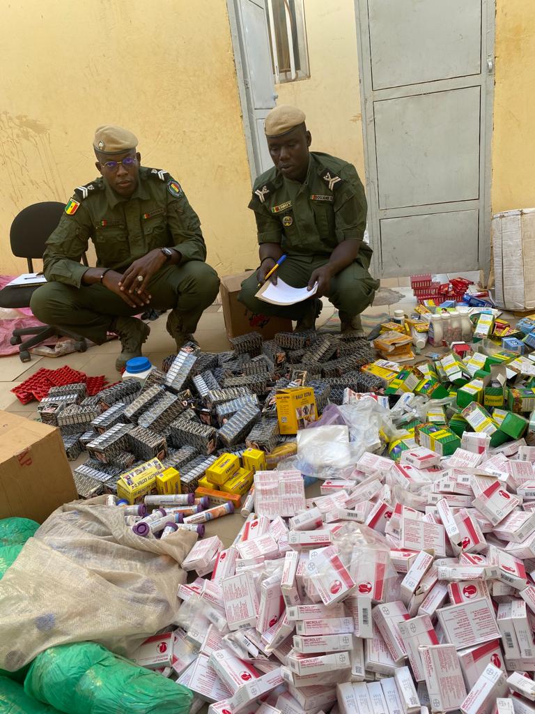 DOUANE SÉNÉGALAISE : Poursuite des opérations « Bouclage » contre le trafic de faux médicaments…