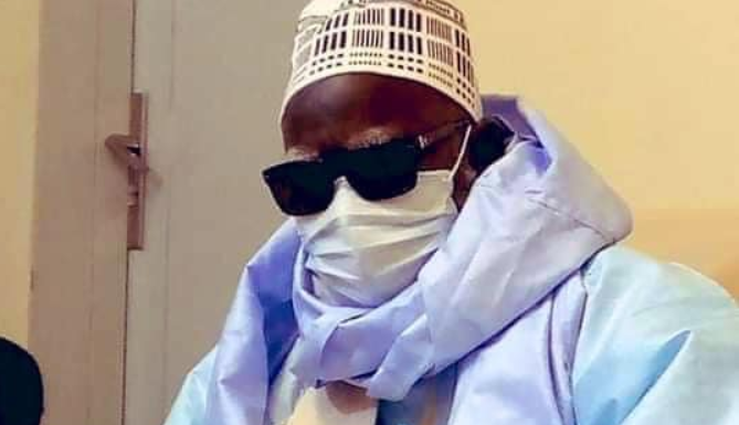 400 millions F cfa remis au khalife général des mourides par le dahira Hizbut Tarqiyyah