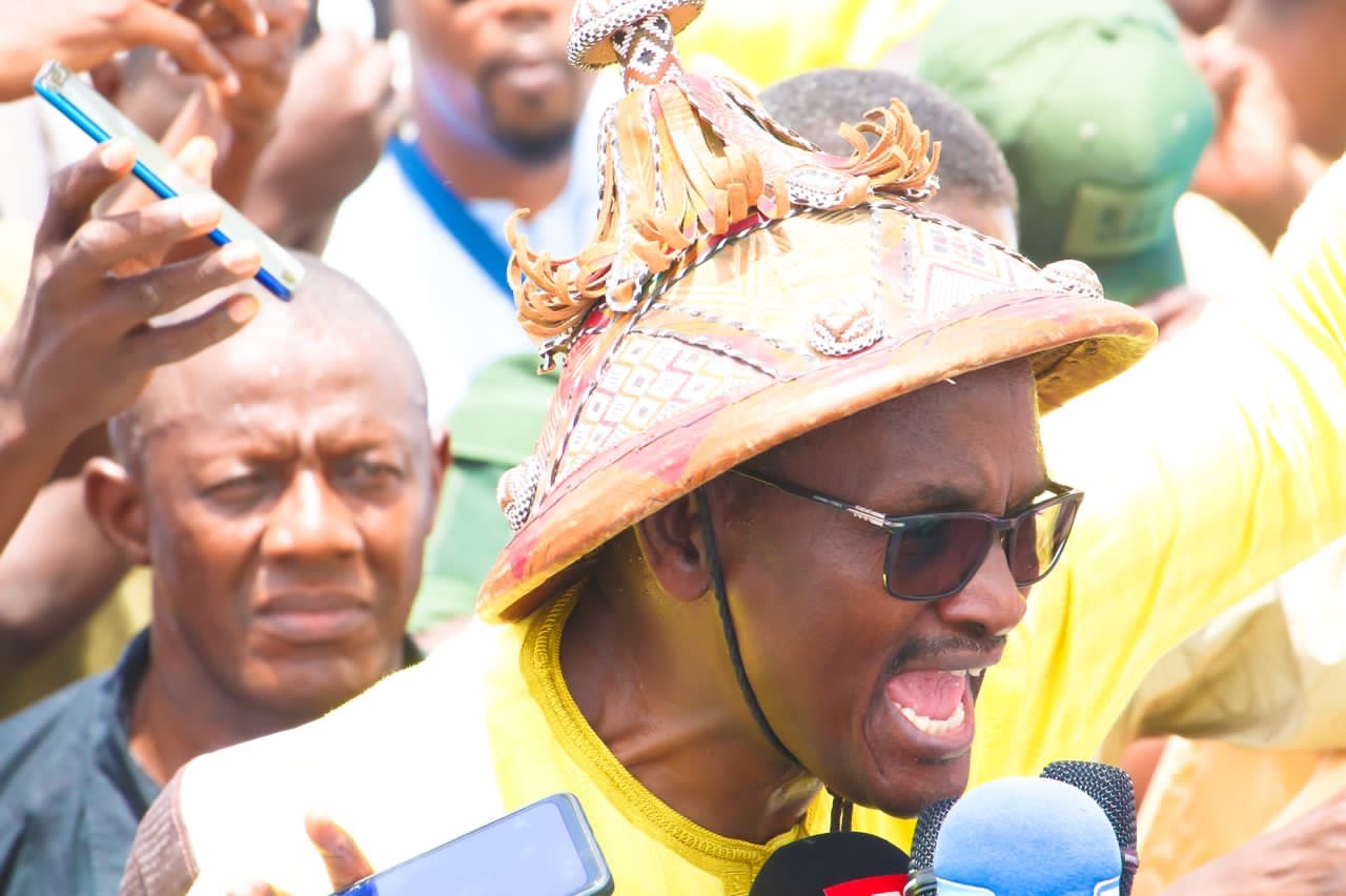 Mimi Touré aux Foutankobes de Dakar et de la diaspora-«Renvoyez l’ascenseur à Macky, peu importe où vous votez »