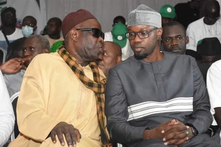 Bes Du Ñakk de Serigne Mansour Sy Djamil quitte Yewwi Askan Wi en pleine campagne