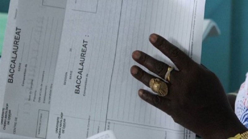 Macky Sall apporte son soutien aux candidats du BAC « Donnez le meilleur de vous-même »