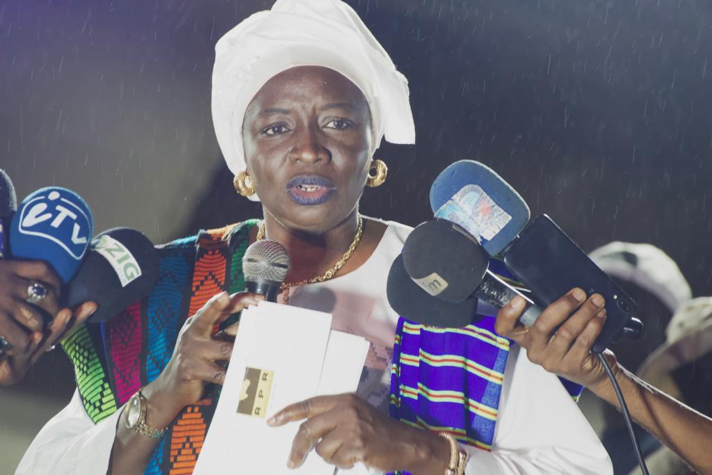 La Réponse salée de MIMI TOURÉ à SONKO « Nous sommes tous des casamançais et tous les Casamançais sont des Sénégalais. »