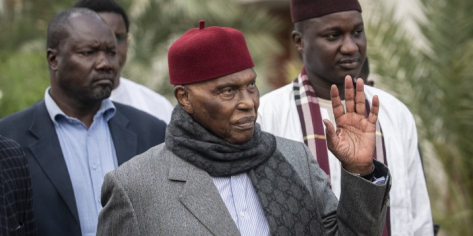 Le Pape du PDS, Me Abdoulaye Wade, arrive à Dakar ce samedi.