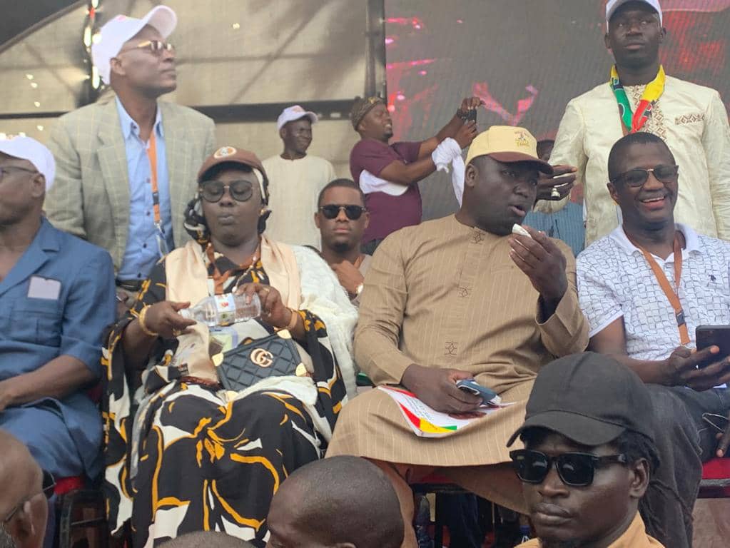 LA MOBILISATION EXCEPTIONNELLE DE SOKHNA DIENG MBACKÉ AU MEETING DE CLOTURE DE BBY.
