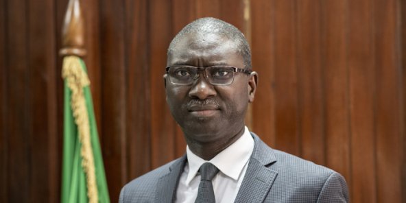 «&nbsp;Allégations juridiquement fausses sur le décret de nomination de Me Awa Diéye au Conseil constitutionnel&nbsp;» (Par Pr Ismaila Madior Fall)